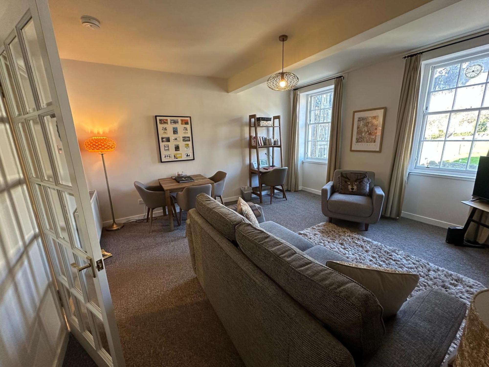 Castle Suite 3 Old Town Edinburgh Exterior photo